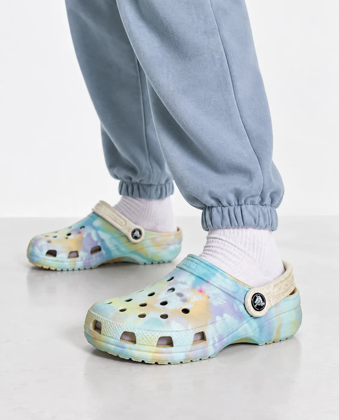 Classic Lined Tie Dye Clog