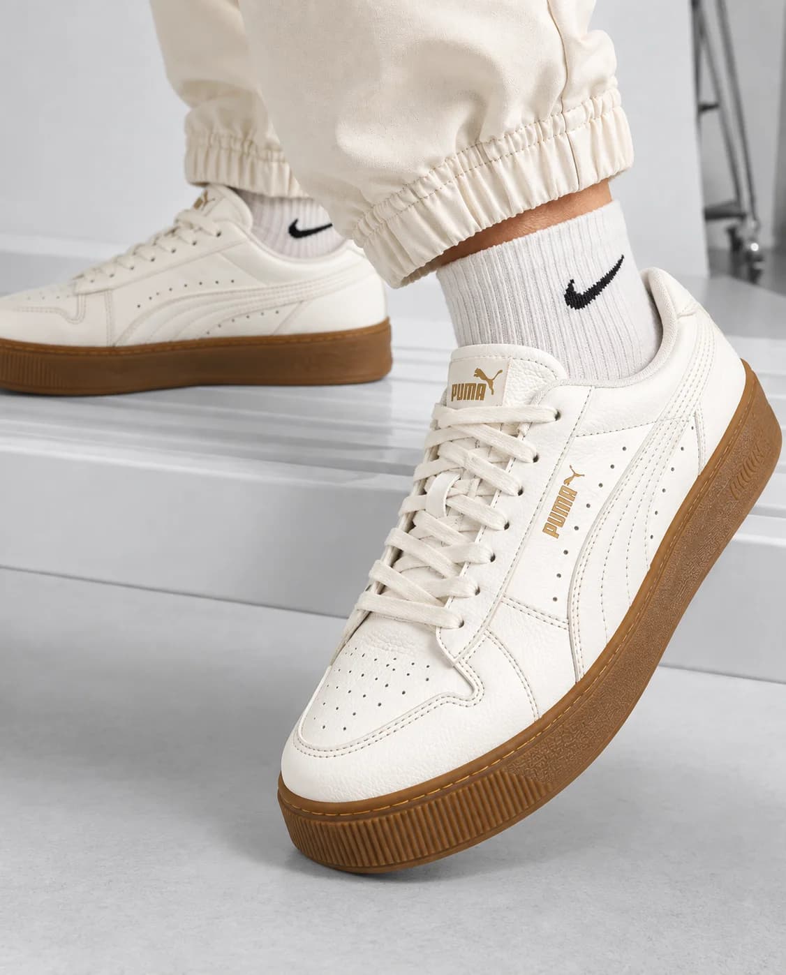 PUMA Vikky Platform VT White Gum